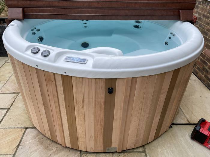 Hot tub servicing visit in Sussex
