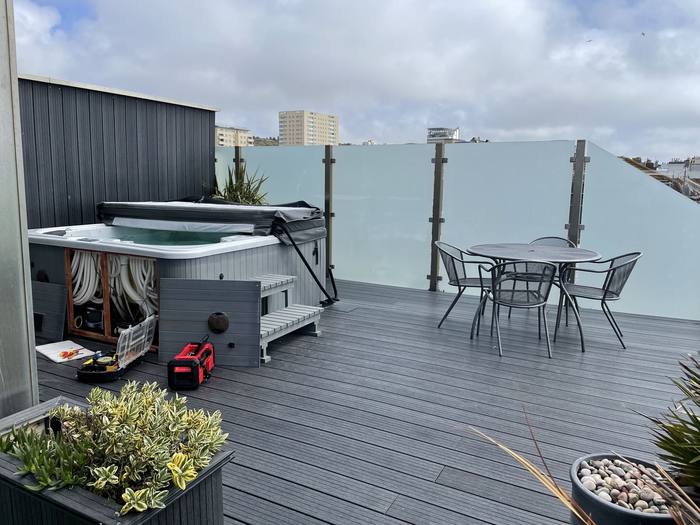 Spa repair service near Brighton